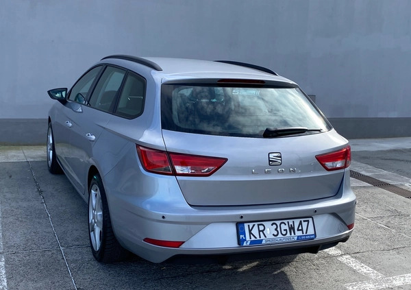 Seat Leon cena 34500 przebieg: 164252, rok produkcji 2018 z Kraków małe 667